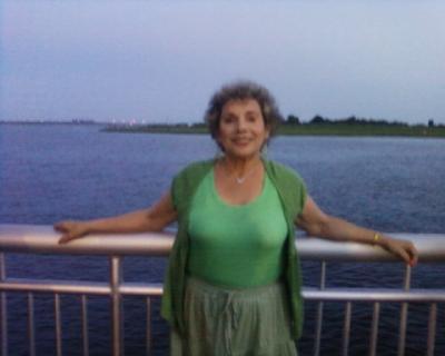rhoda2009, Lynbrook, , United States