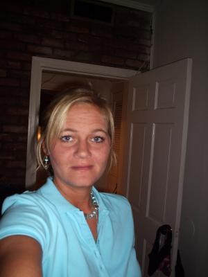 blondeyblueeyed33